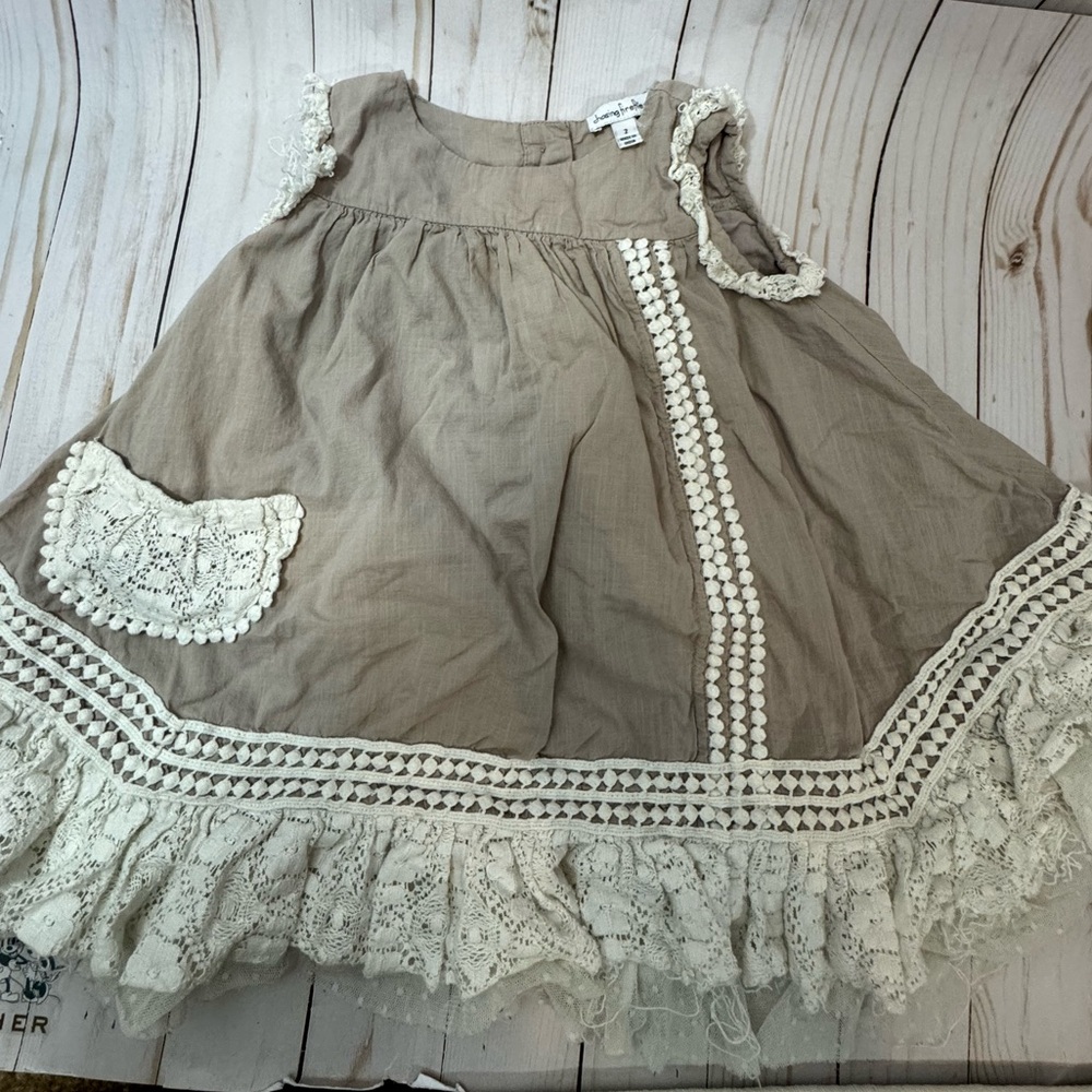 Chasing Fireflies Beige Sleeveless Shift Dress White Lace Trim Girls Sz 2 lace